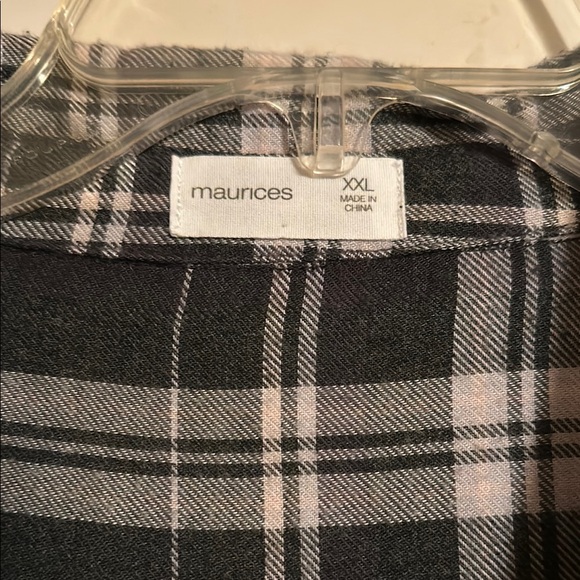 Plaid Button-Up Women's Top - Picture 2 of 7